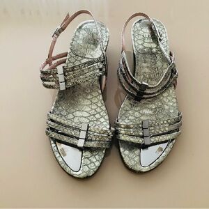 Stuart Weitzman Playful Steel Metal Python Low Heel Sandals size 9.5